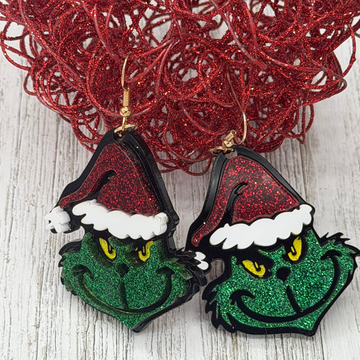 Grinch dangling earrings